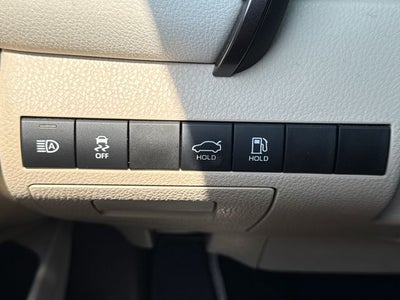 2020 Toyota Camry Hybrid XLE