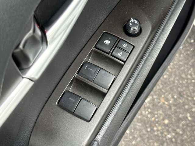 2023 Toyota AWD Camry SE