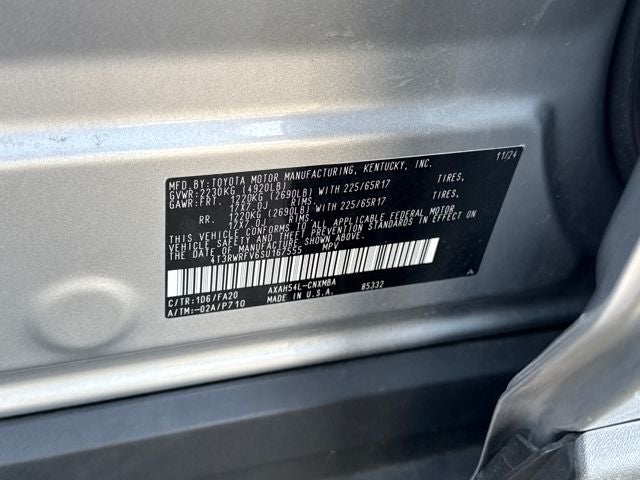 2025 Toyota RAV4 Hybrid XLE