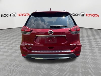 2018 Nissan Rogue SV