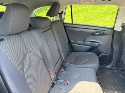 2021 Toyota Highlander LE