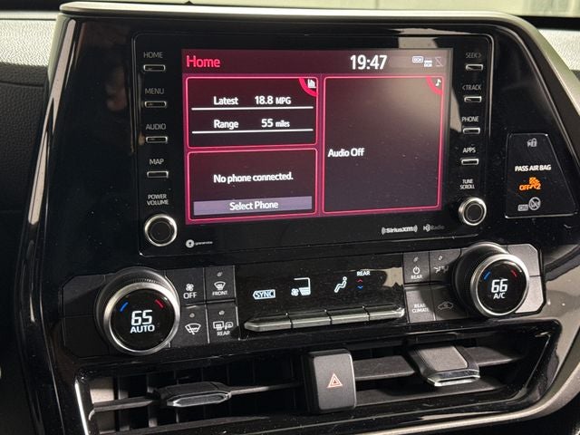 2021 Toyota Highlander LE
