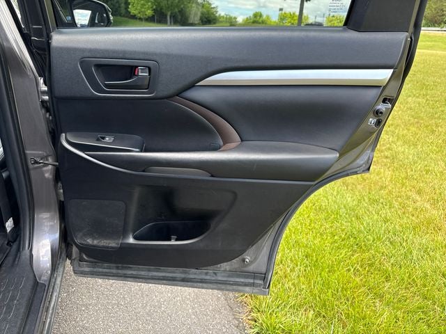 2019 Toyota Highlander LE Plus