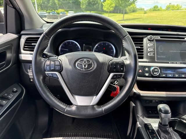 2019 Toyota Highlander LE Plus