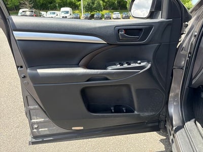 2019 Toyota Highlander LE Plus