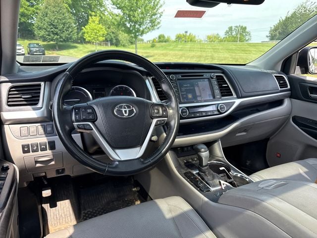 2018 Toyota Highlander Hybrid Limited Platinum