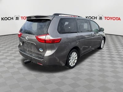 2017 Toyota Sienna XLE Premium 7 Passenger