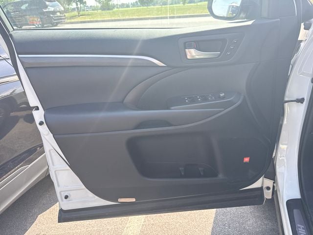 2019 Toyota Highlander Limited Platinum