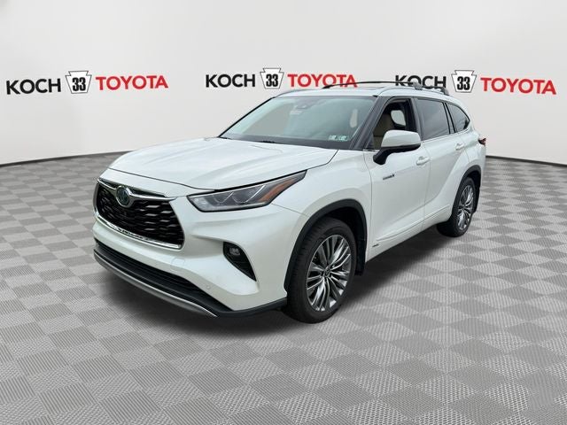 2021 Toyota Highlander Hybrid Platinum