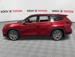 2022 Toyota Highlander Hybrid Platinum