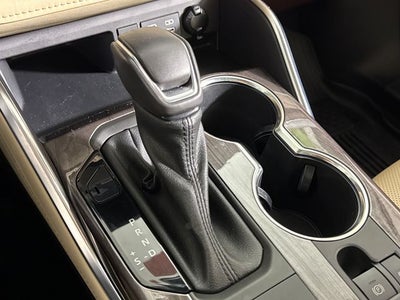 2022 Toyota Highlander Hybrid Platinum