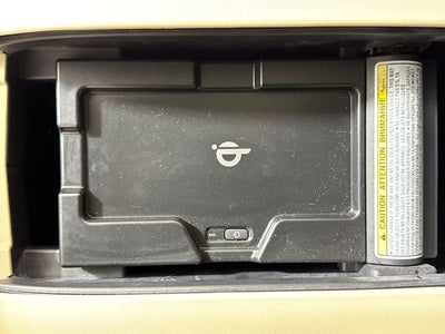 2022 Toyota Highlander Hybrid Platinum