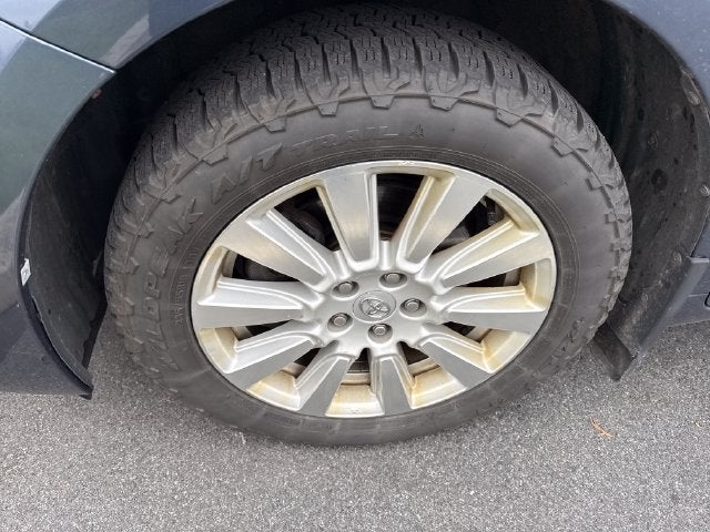 2017 Toyota Sienna LE 7 Passenger