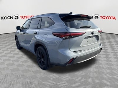 2024 Toyota Highlander Hybrid XLE Nightshade
