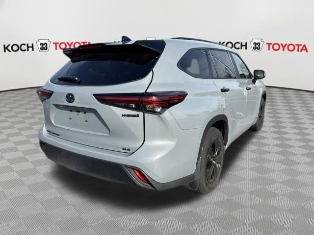2024 Toyota Highlander Hybrid XLE Nightshade