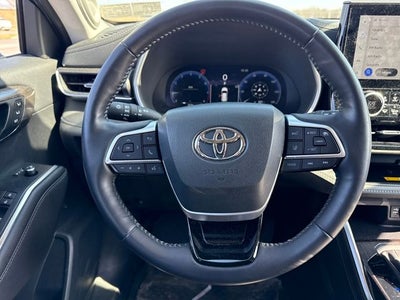 2023 Toyota Highlander Limited