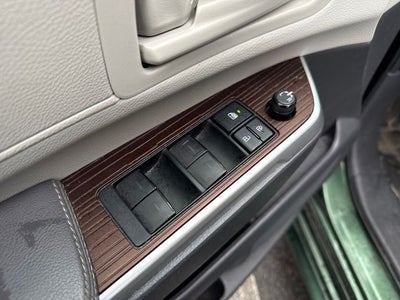 2022 Toyota Sienna LE 8 Passenger