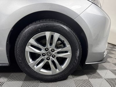 2022 Toyota Sienna Limited 7 Passenger