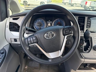 2019 Toyota Sienna L 7 Passenger
