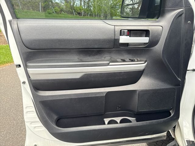 2016 Toyota Tundra SR5