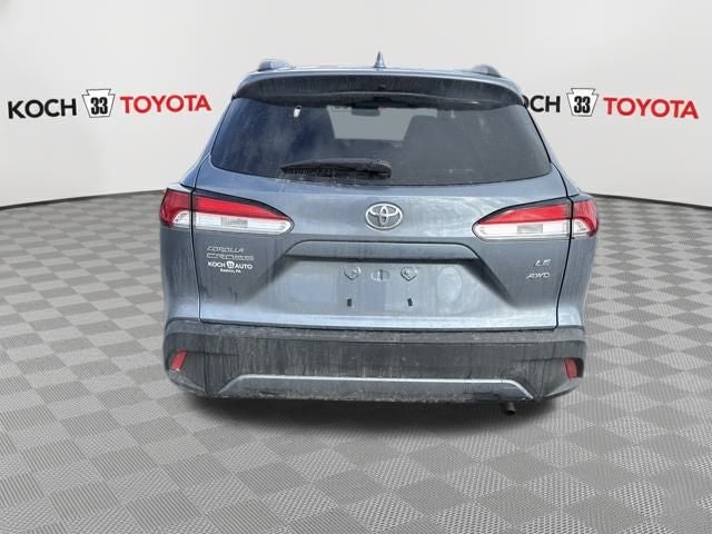 2024 Toyota Corolla Cross LE