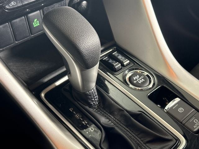 2025 Mitsubishi Eclipse Cross SE