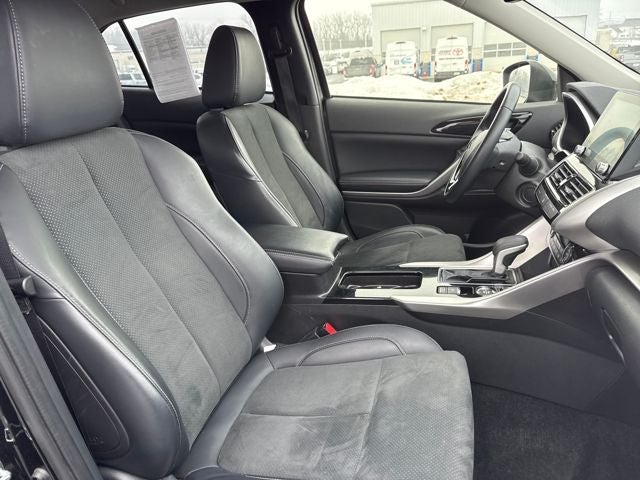 2025 Mitsubishi Eclipse Cross SE