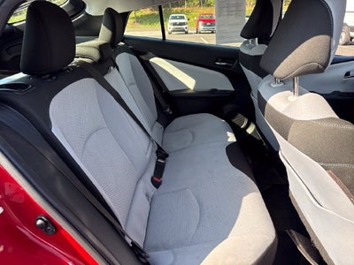 2019 Toyota Prius LE