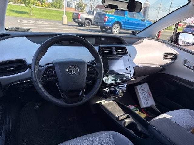2019 Toyota Prius LE