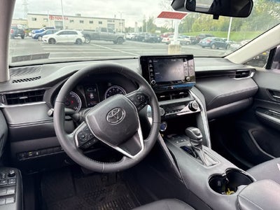 2022 Toyota Venza LE