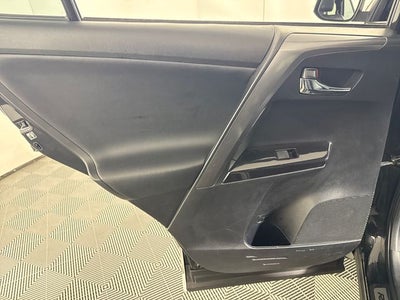 2016 Toyota RAV4 SE