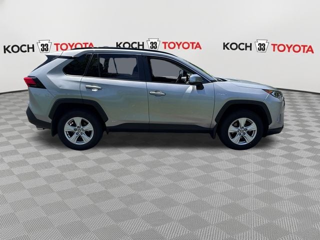 2021 Toyota RAV4 Hybrid XLE