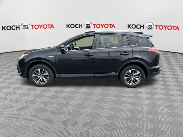 2016 Toyota RAV4 Hybrid XLE