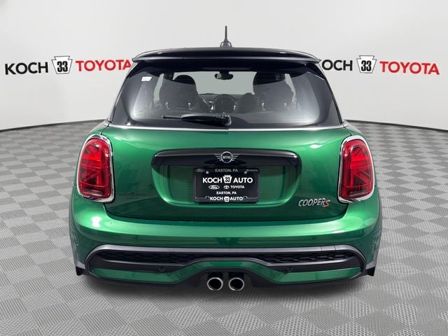 2022 MINI Cooper S Signature