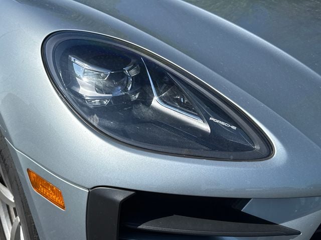 2020 Porsche Macan Base