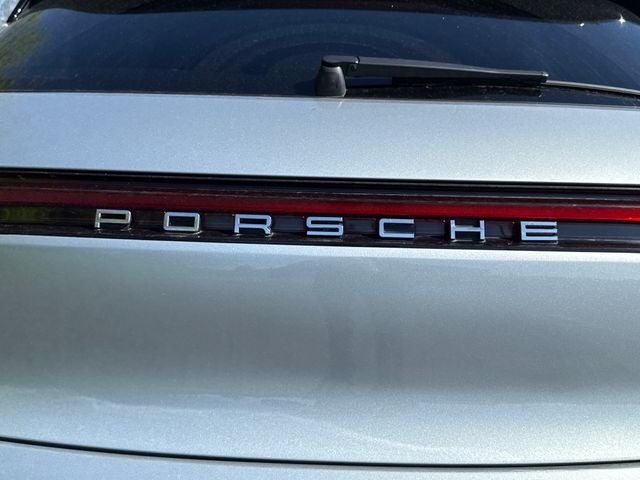 2020 Porsche Macan Base