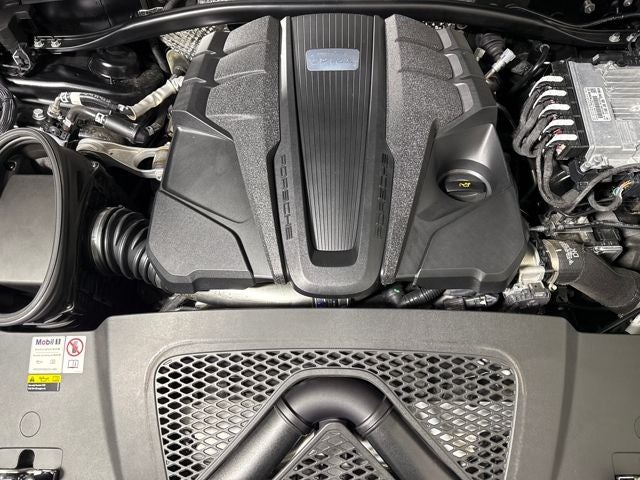 2023 Porsche Macan S