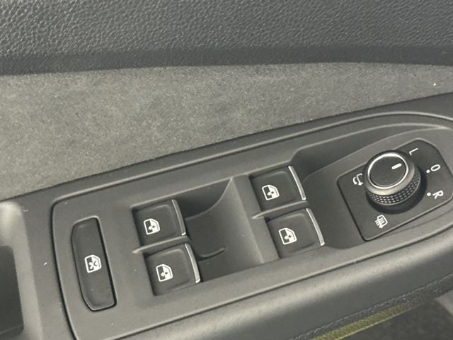 2025 Volkswagen Golf GTI 2.0T S