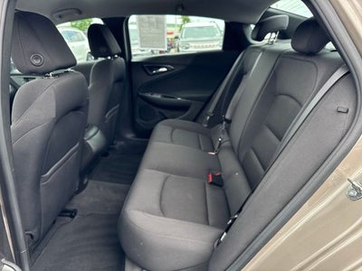 2022 Chevrolet Malibu LS 1LS