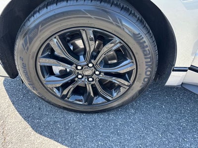 2023 Ford Edge SE