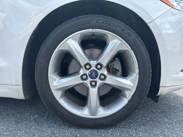 2014 Ford Fusion Hybrid SE