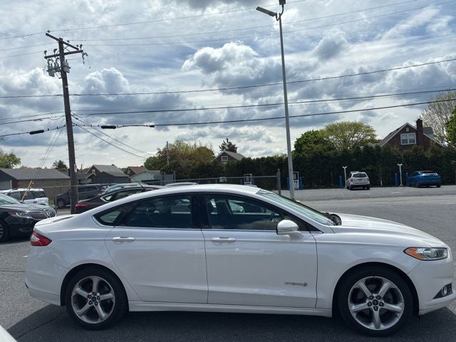 2014 Ford Fusion Hybrid SE