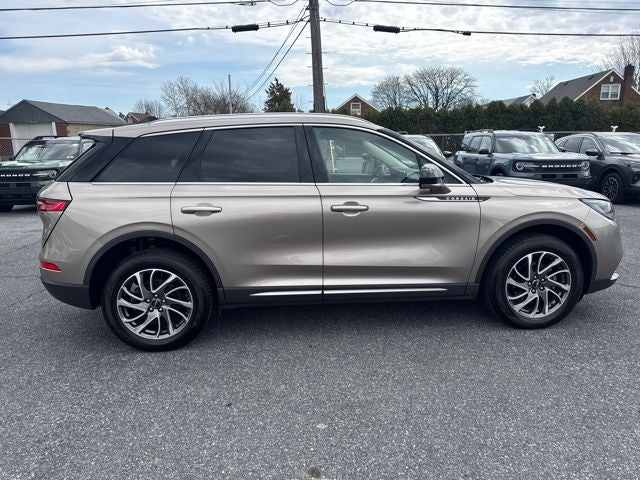 2021 Lincoln Corsair Standard