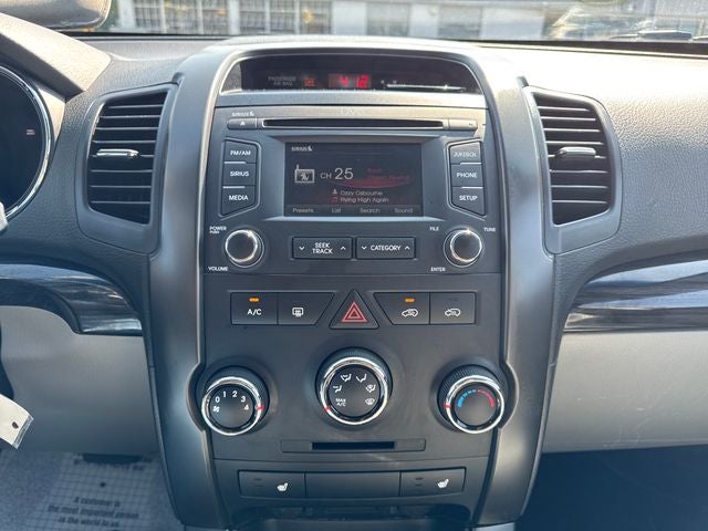 2013 Kia Sorento LX