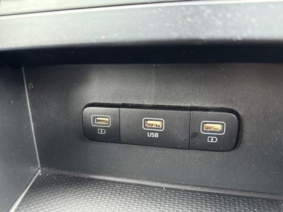 2022 Kia Carnival LXS
