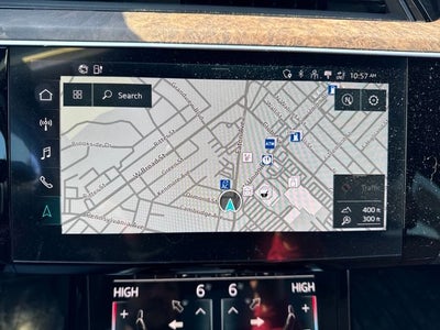 2022 Audi e-tron Premium quattro