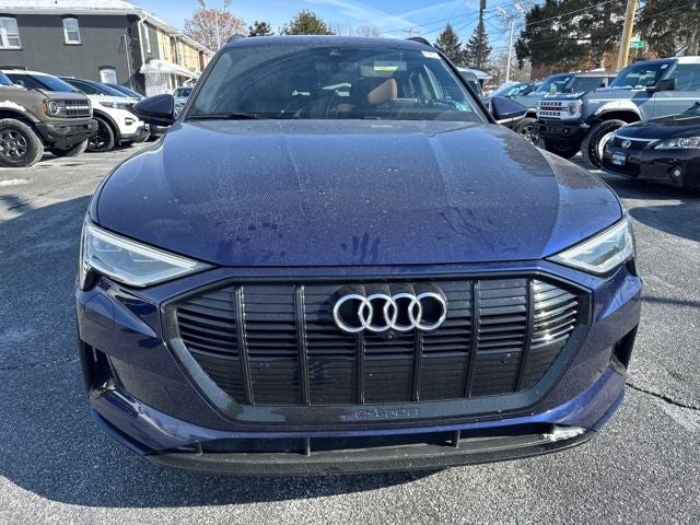 2022 Audi e-tron Premium quattro