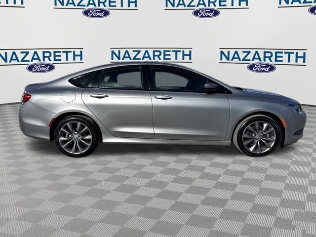 2016 Chrysler 200 S