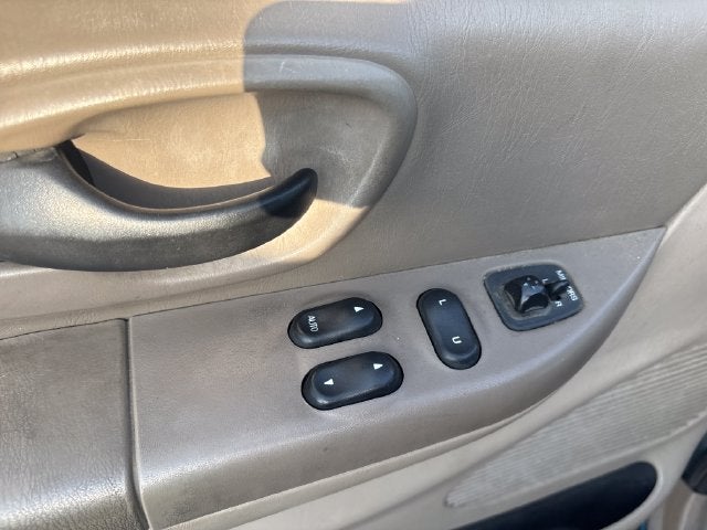 2001 Ford F-150 XL