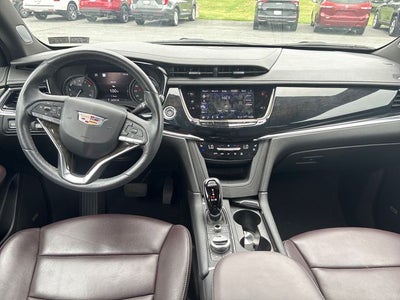 2023 Cadillac XT6 Premium Luxury